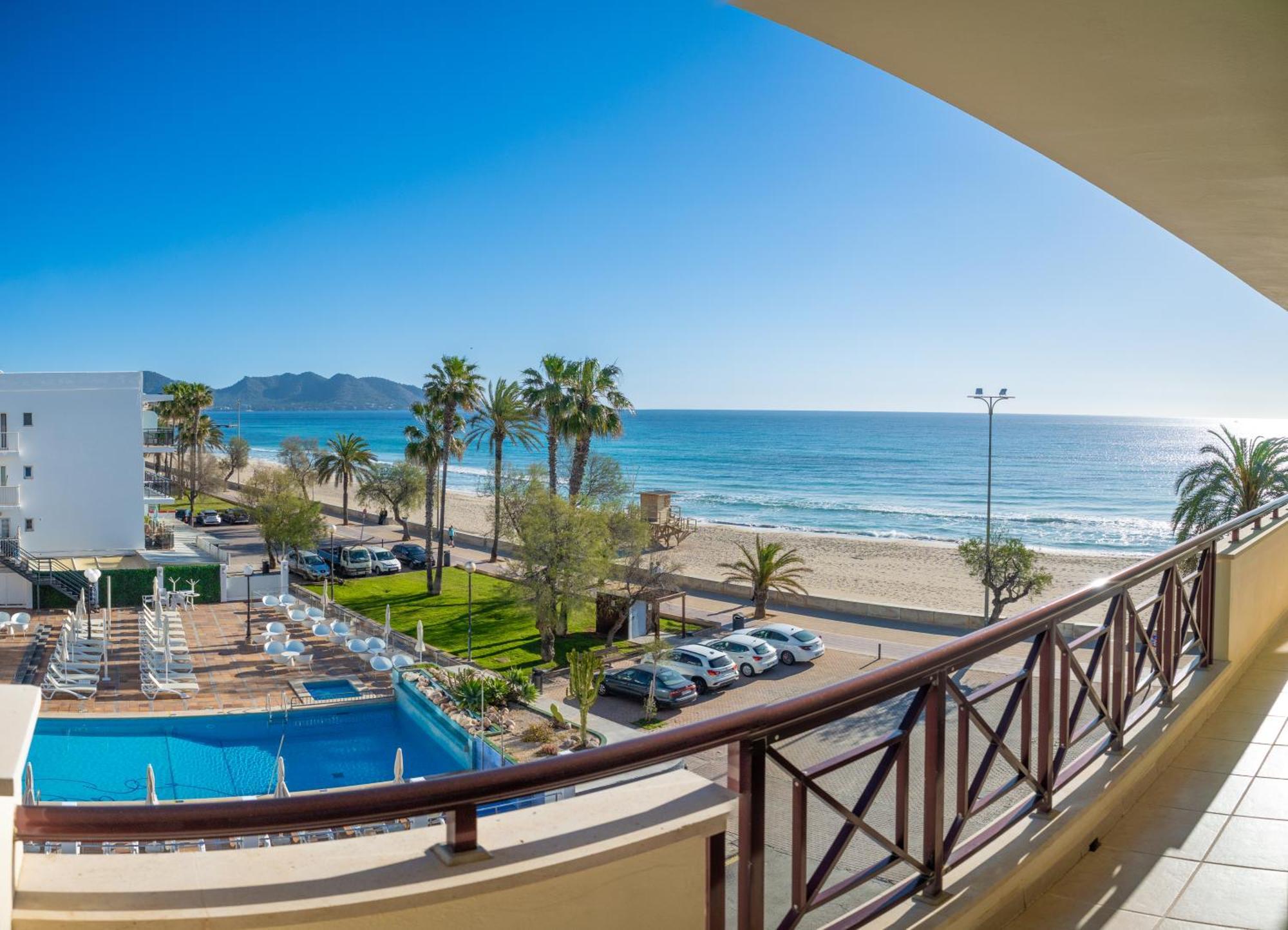 Prope Mare Apartamentos Cala Millor  Kültér fotó
